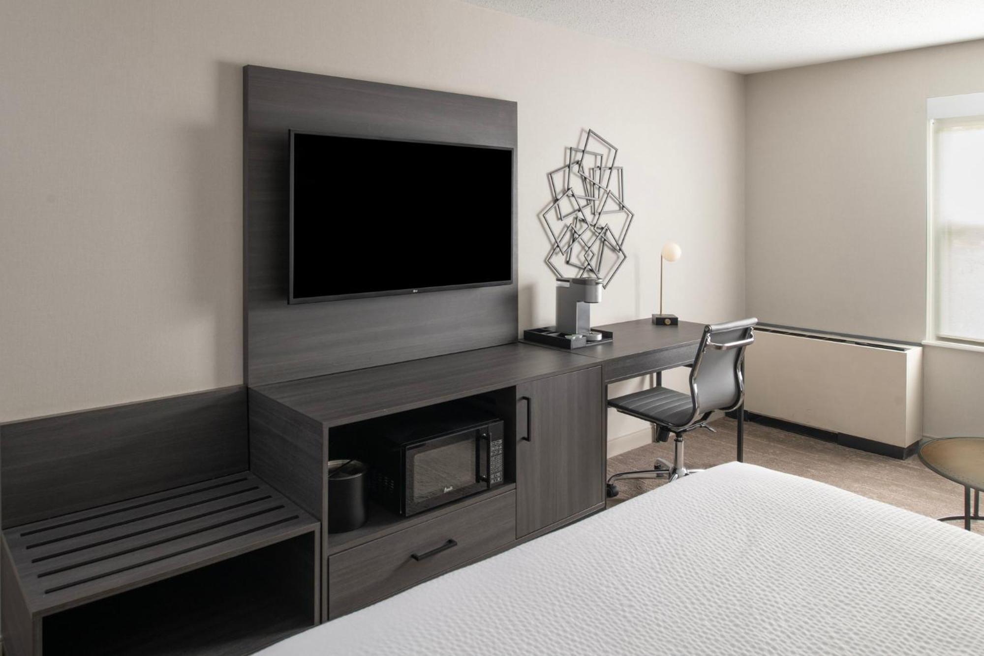 Hotel Express - Downtown By Ihg