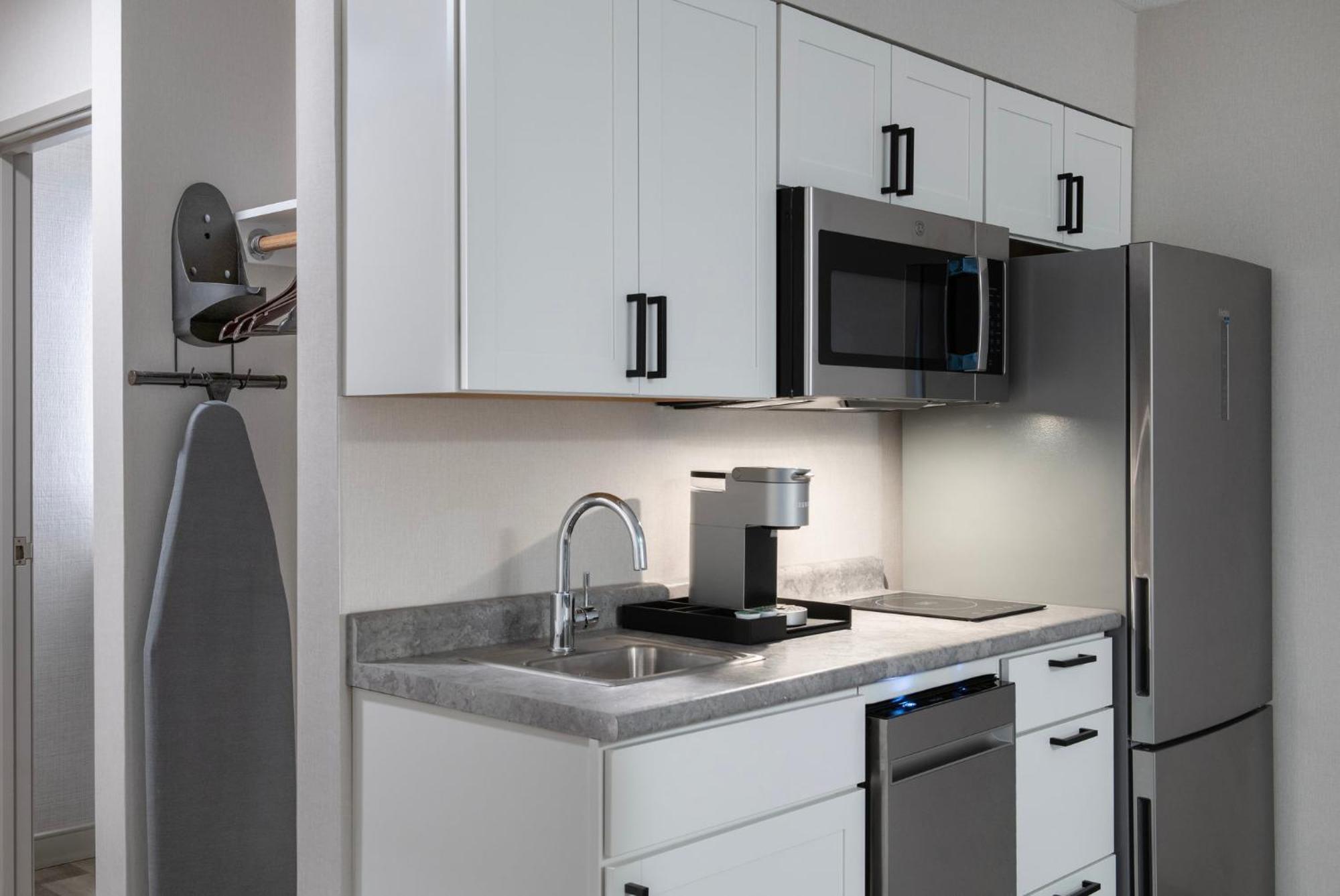Hotel Express - Downtown By Ihg South Burlington