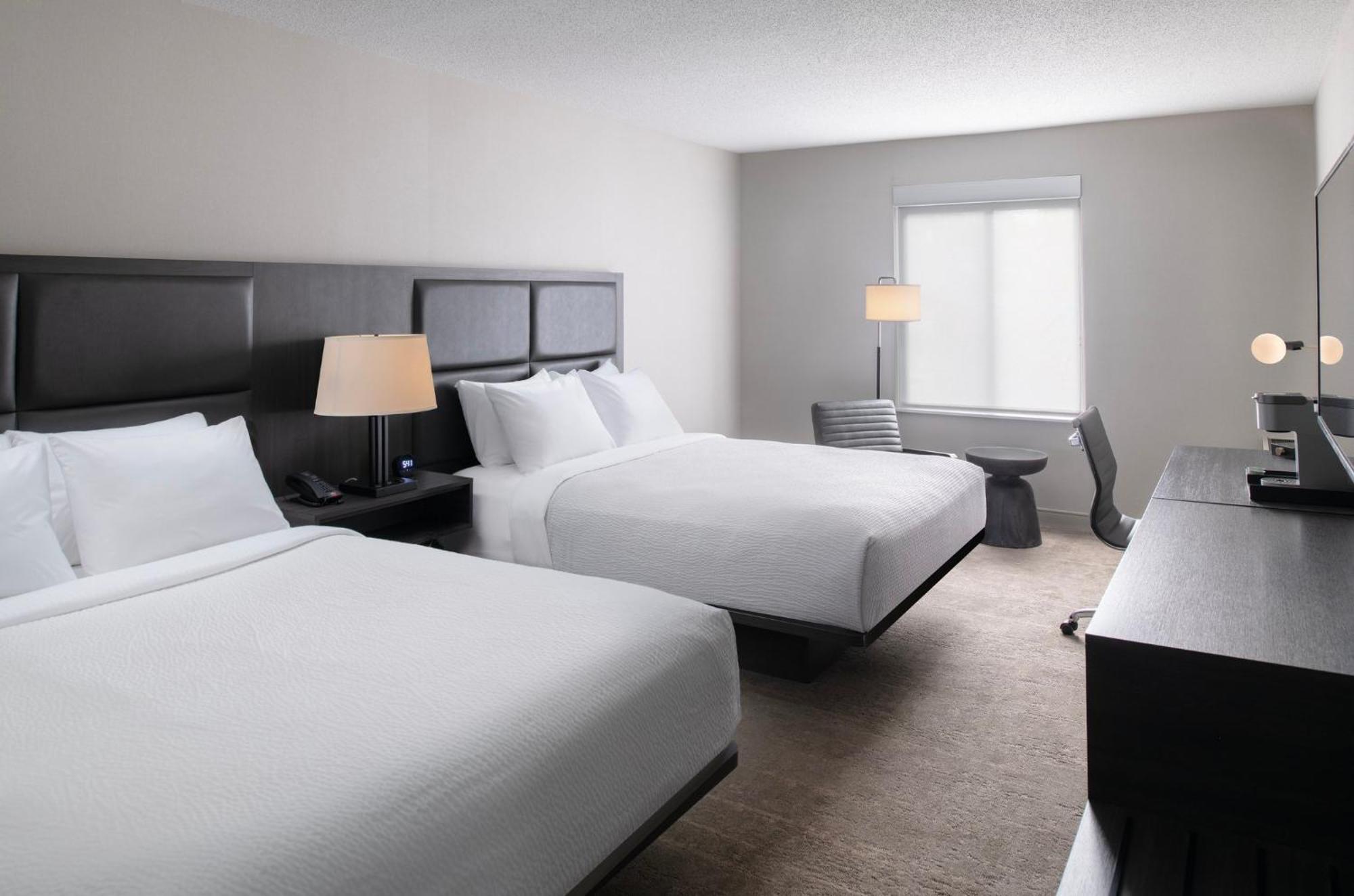Express - Downtown By Ihg Hotel
